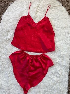VTG Victorias Secret gold tag cherry red satin cami & flutter short set medium
